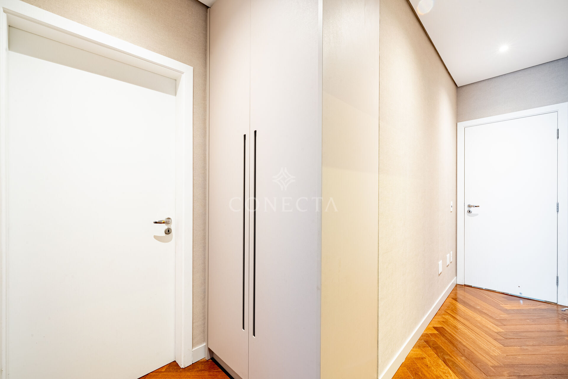 Apartamento à venda com 4 quartos, 285m² - Foto 25