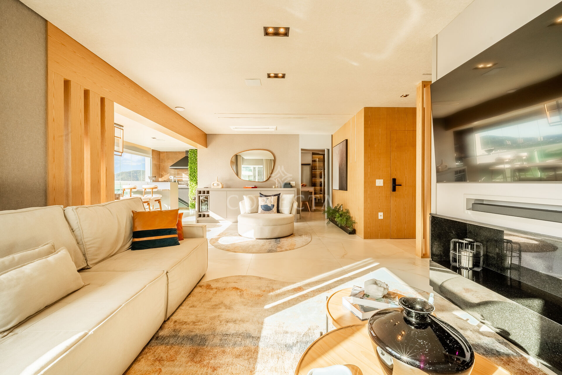 Apartamento, 3 quartos, 202 m² - Foto 2