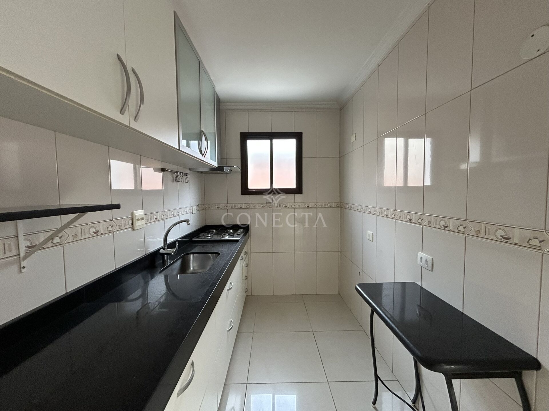 Casa à venda com 4 quartos, 300m² - Foto 9