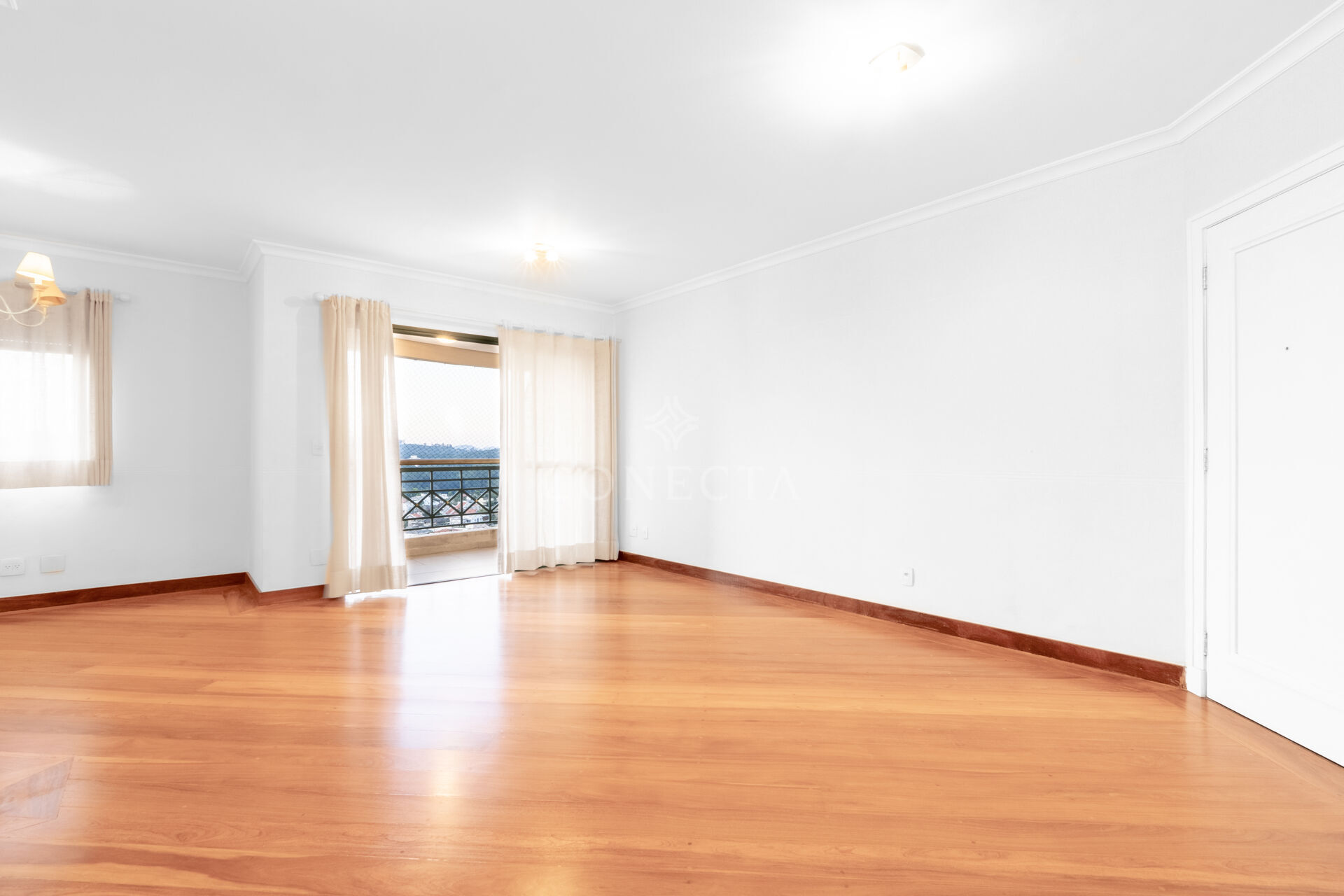 Apartamento para alugar com 2 quartos, 96m² - Foto 6