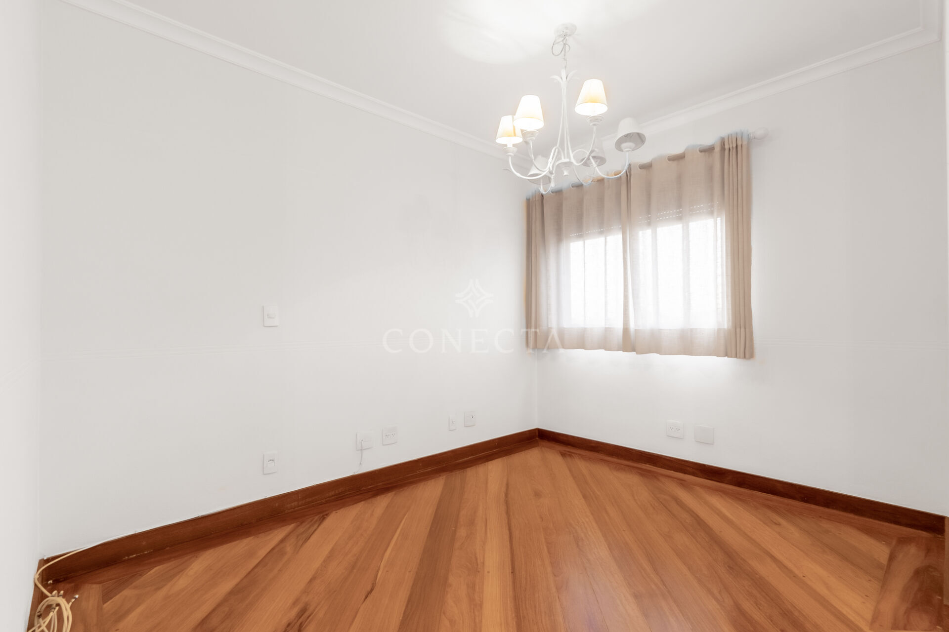 Apartamento para alugar com 2 quartos, 96m² - Foto 7