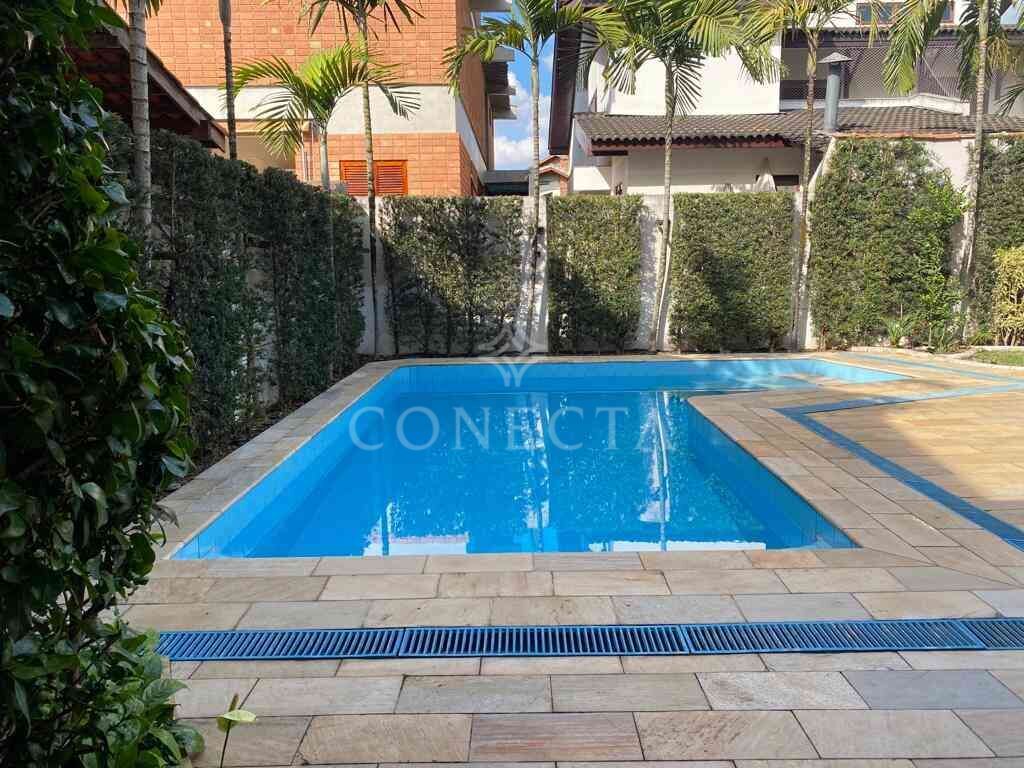 Casa à venda com 3 quartos, 300m² - Foto 2