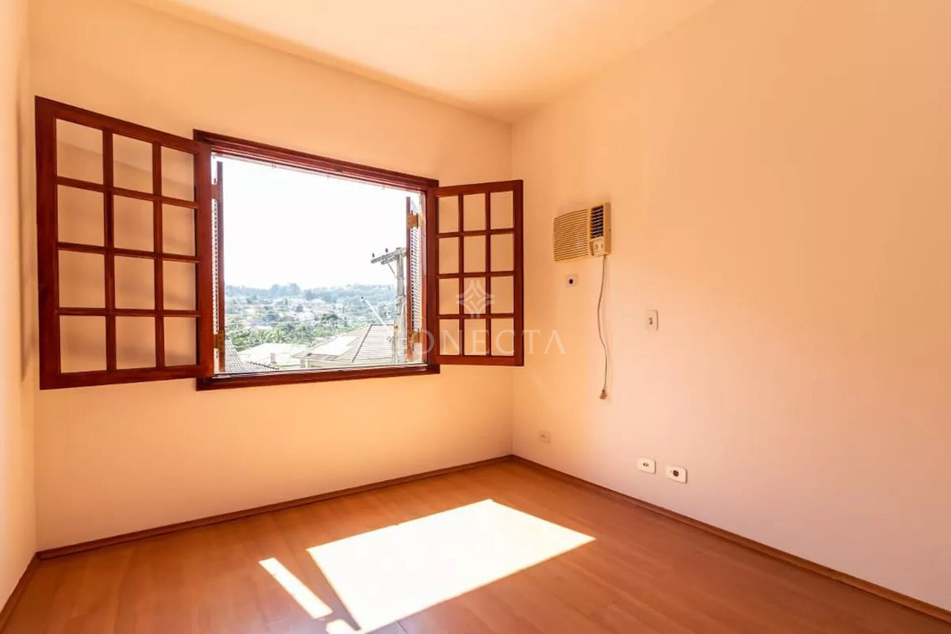 Casa à venda com 4 quartos, 285m² - Foto 10