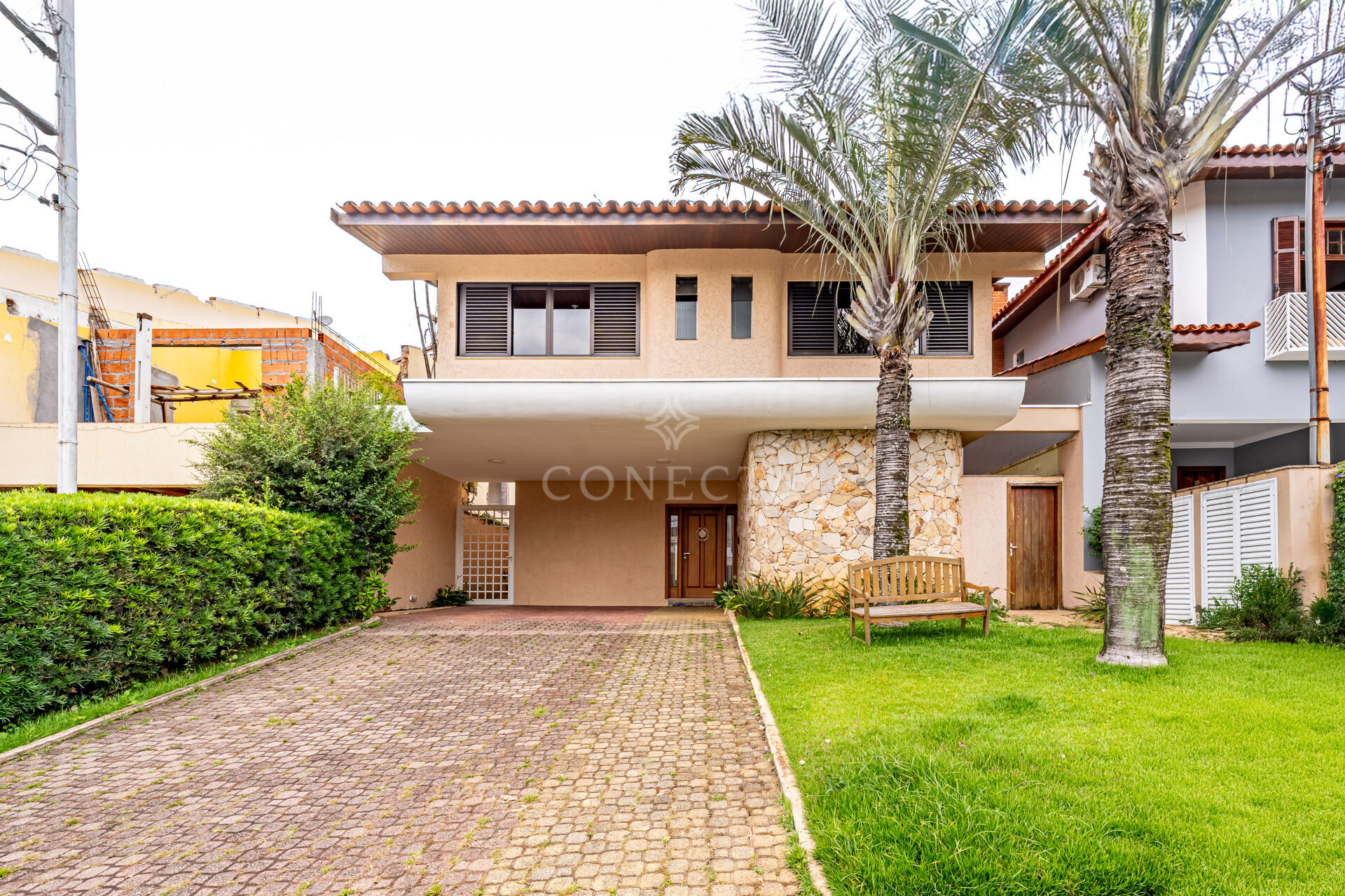 Casa, 3 quartos, 303 m² - Foto 1
