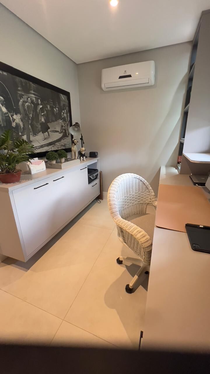 Casa, 4 quartos, 300 m² - Foto 23