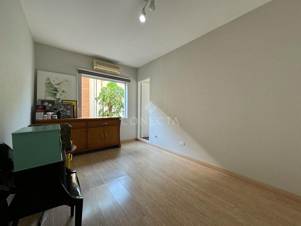 Casa à venda com 5 quartos, 340m² - Foto 19