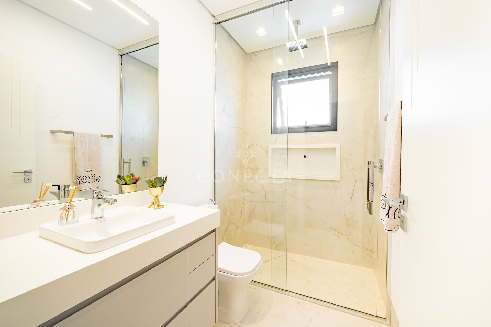 Casa à venda com 4 quartos, 411m² - Foto 45