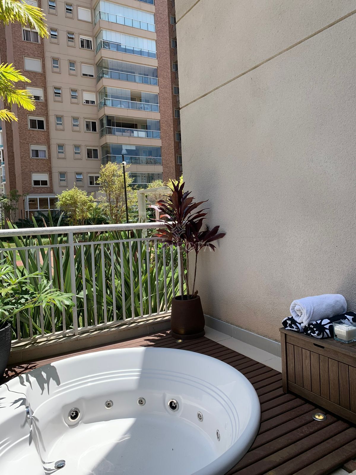 Apartamento à venda com 3 quartos, 226m² - Foto 13