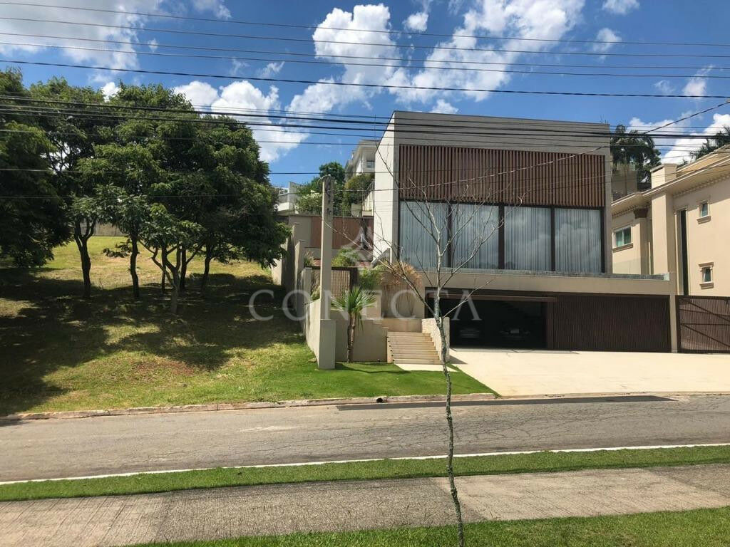 Casa à venda com 5 quartos, 900m² - Foto 2