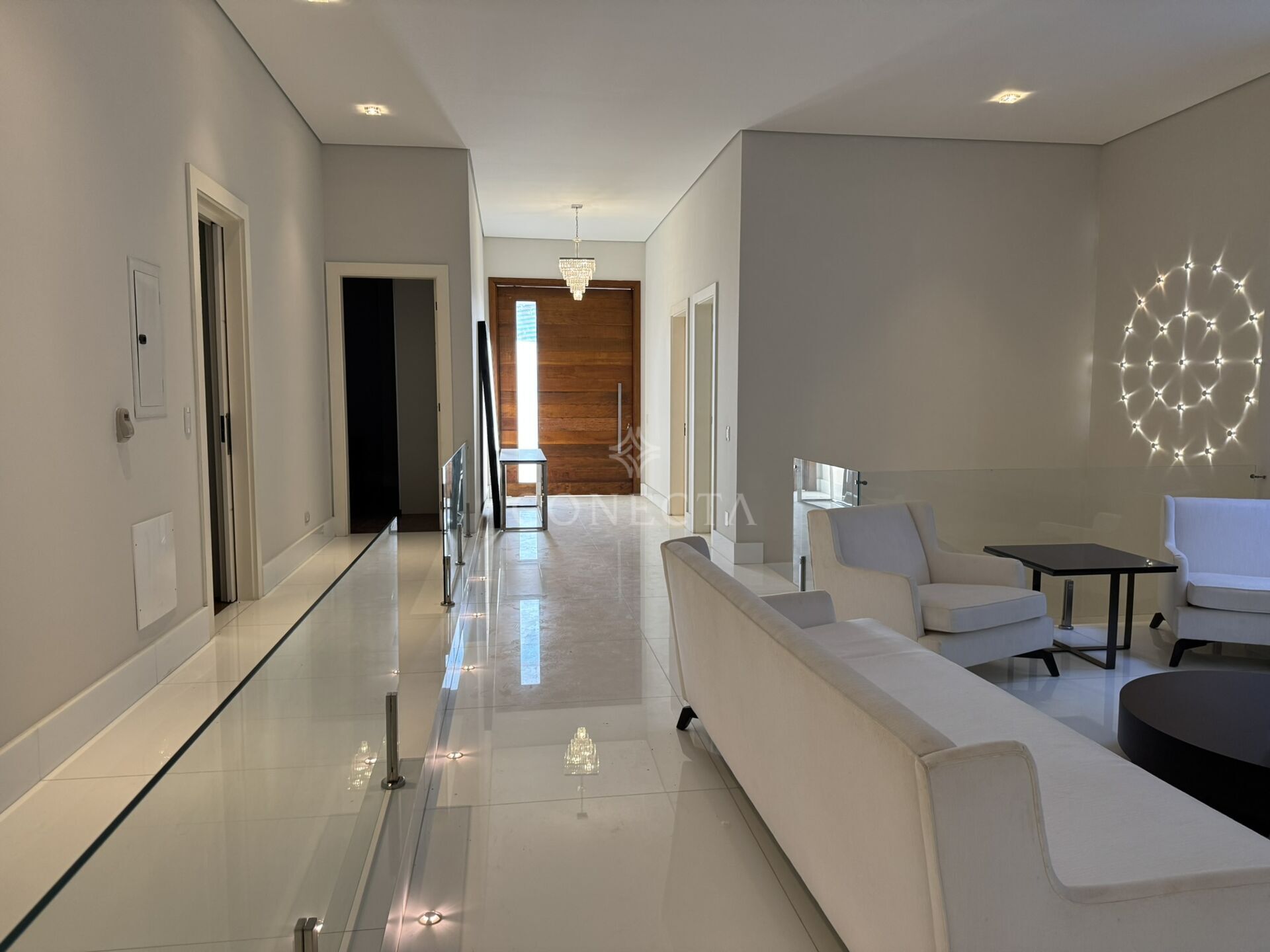Casa para alugar com 3 quartos, 380m² - Foto 2