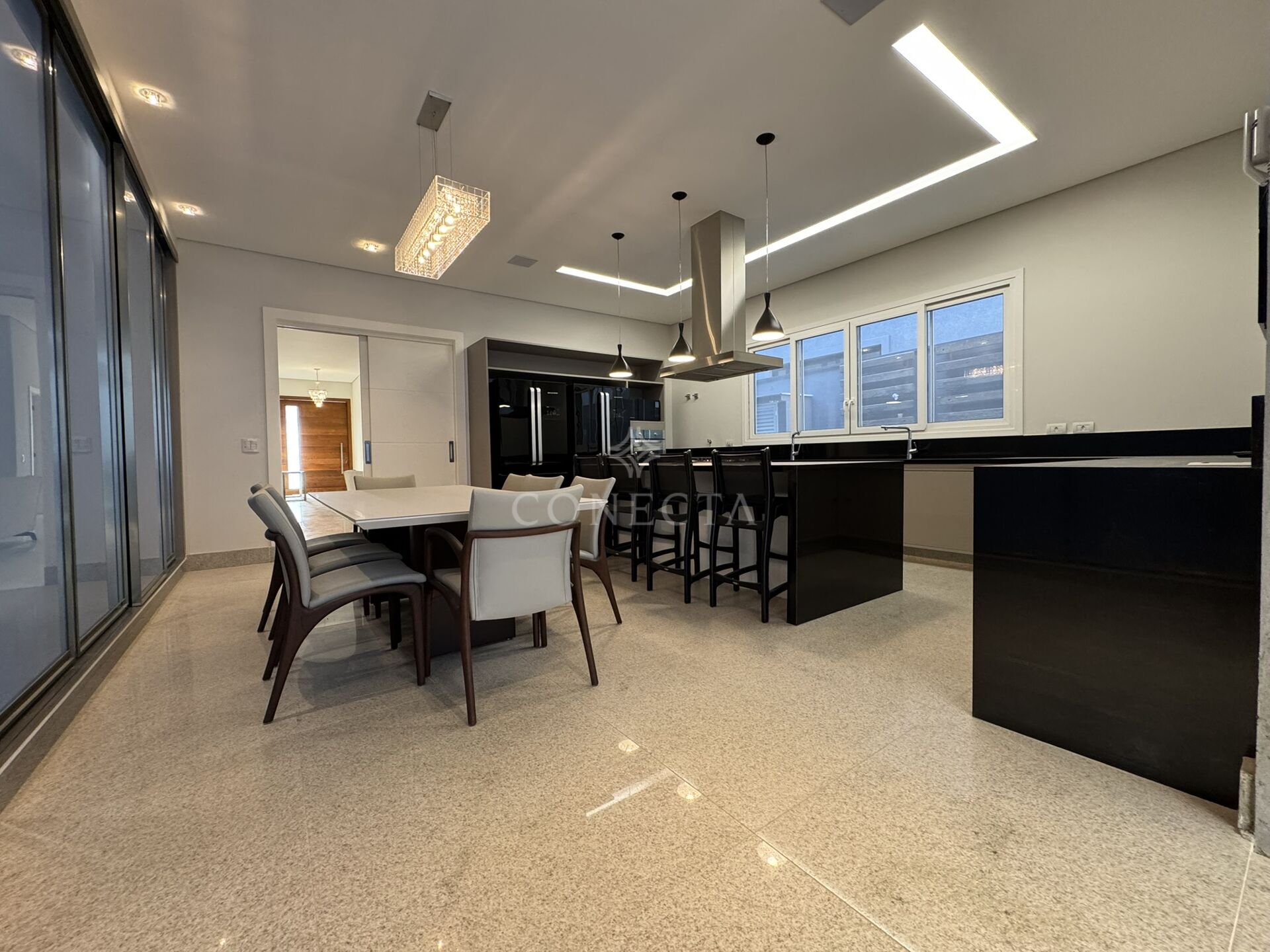 Casa para alugar com 3 quartos, 380m² - Foto 12