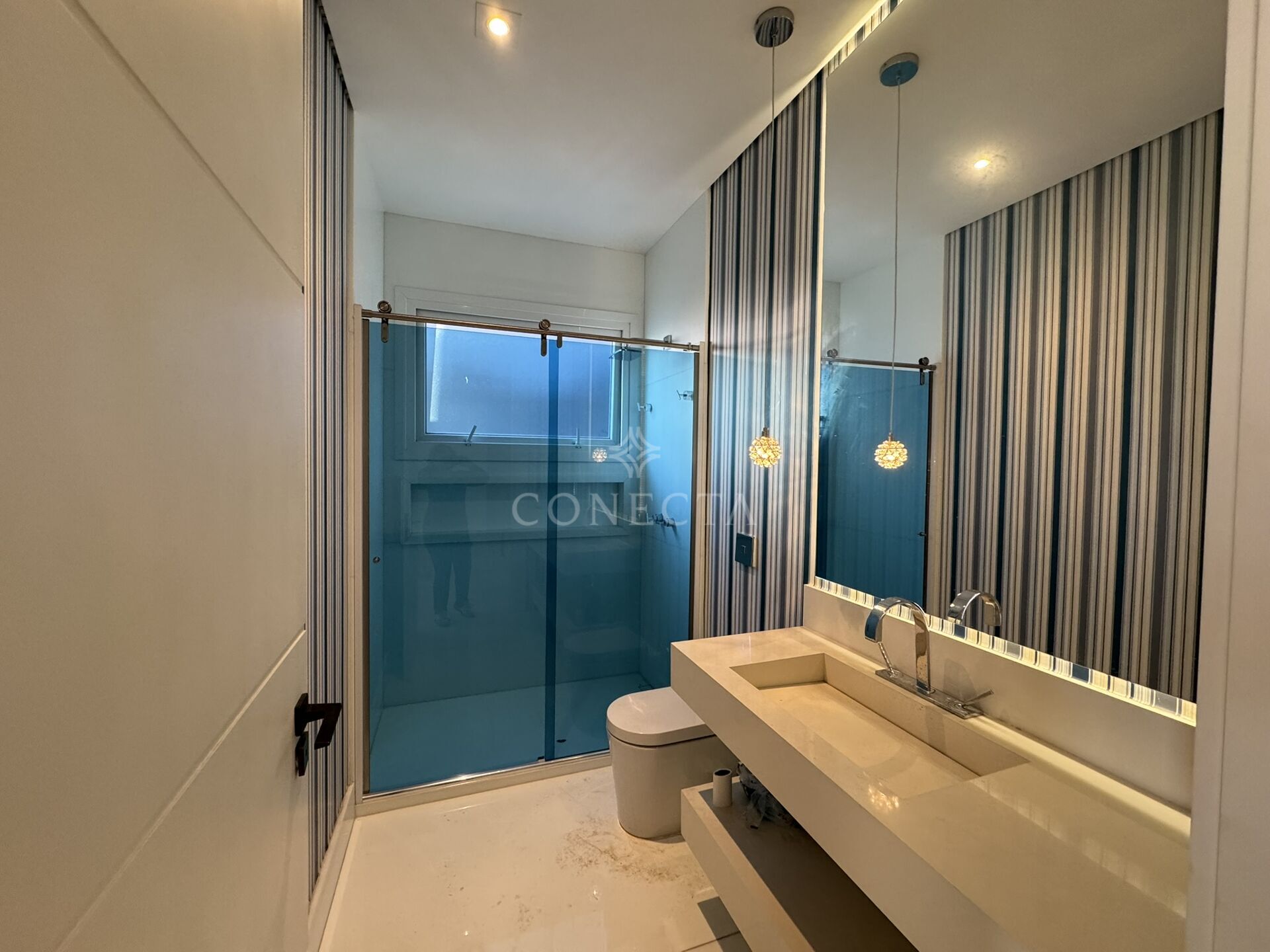 Casa para alugar com 3 quartos, 380m² - Foto 8