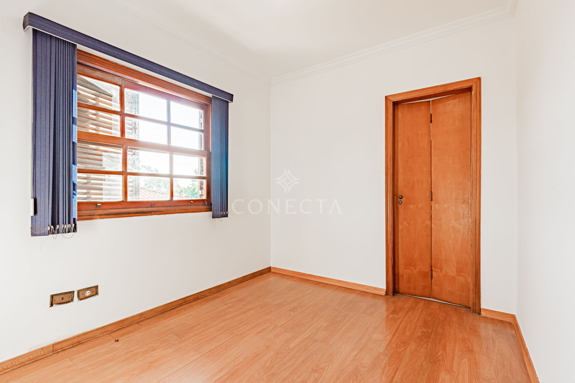 Casa à venda com 4 quartos, 250m² - Foto 37