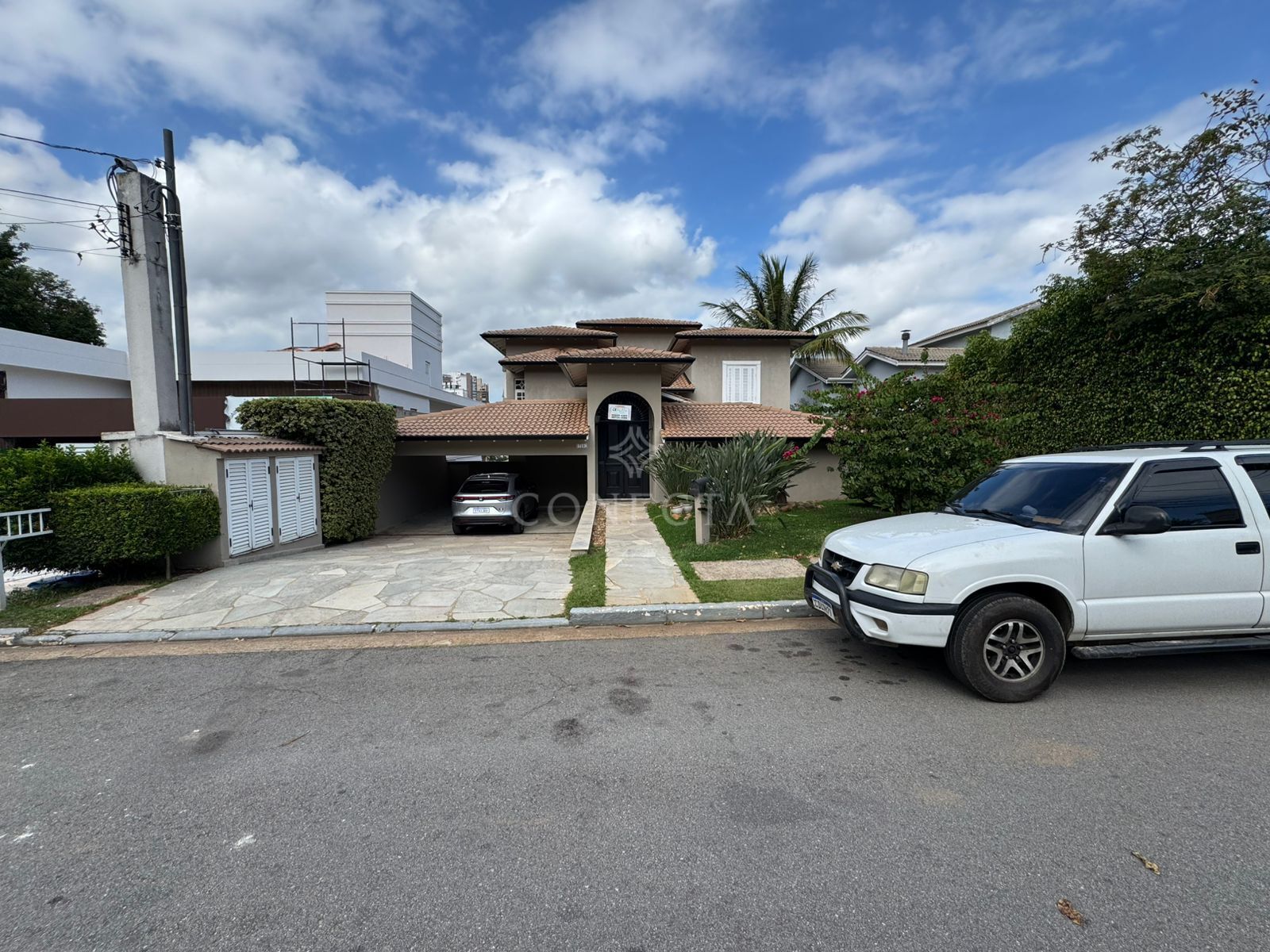 Casa, 4 quartos, 437 m² - Foto 1