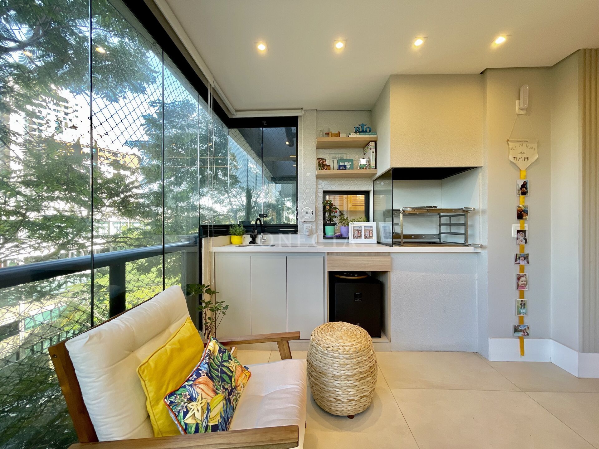 Apartamento à venda com 3 quartos, 112m² - Foto 3
