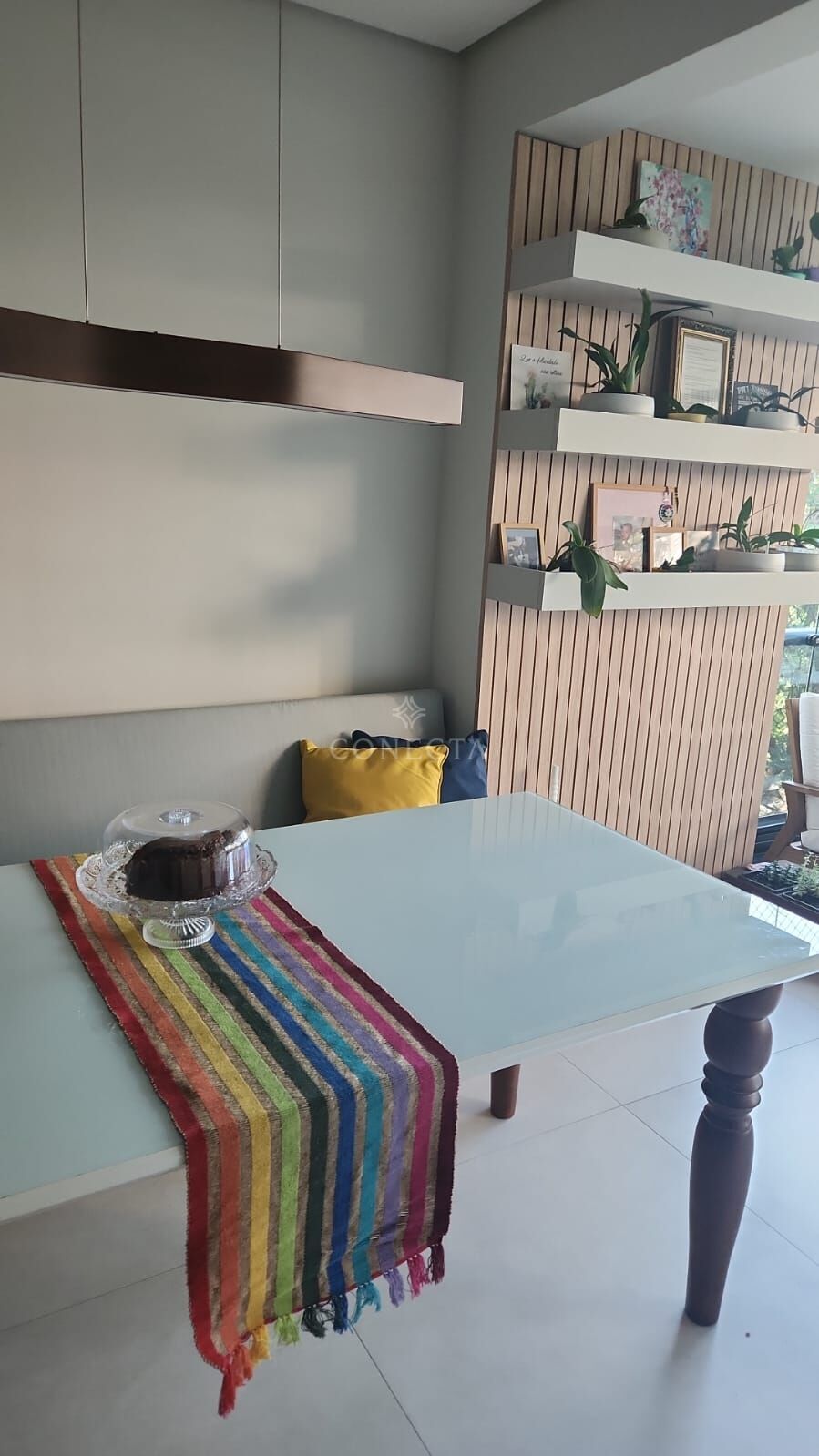 Apartamento à venda com 3 quartos, 112m² - Foto 2