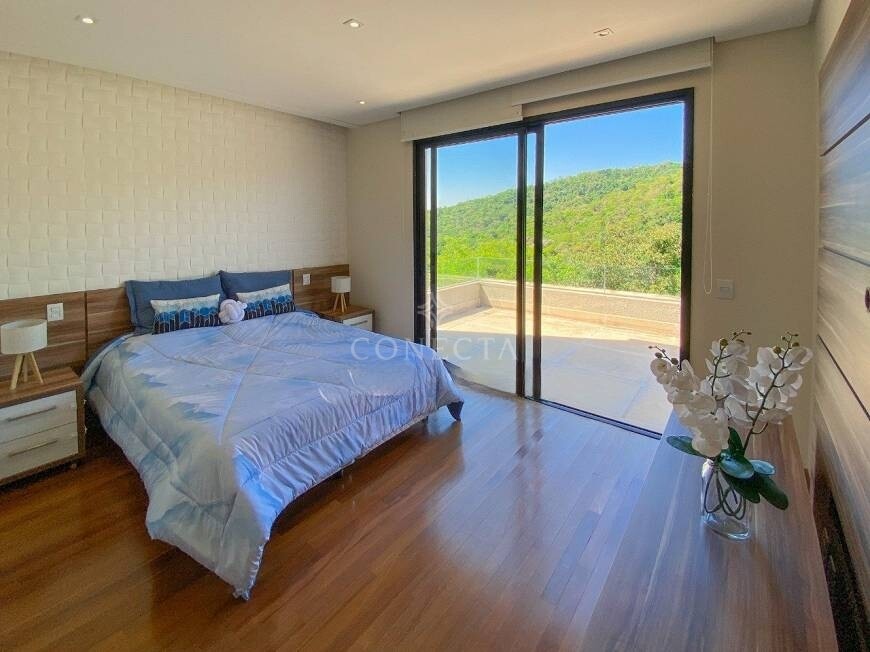 Casa à venda com 3 quartos, 412m² - Foto 14