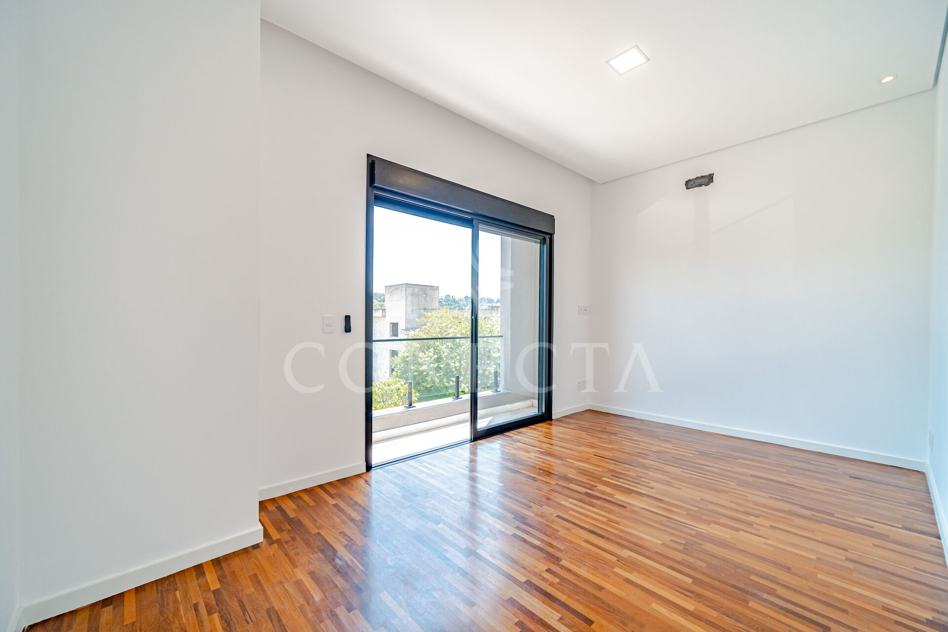 Casa à venda com 4 quartos, 440m² - Foto 10