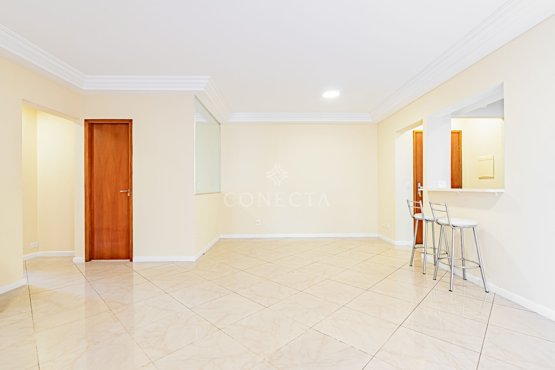 Apartamento à venda com 2 quartos, 80m² - Foto 5