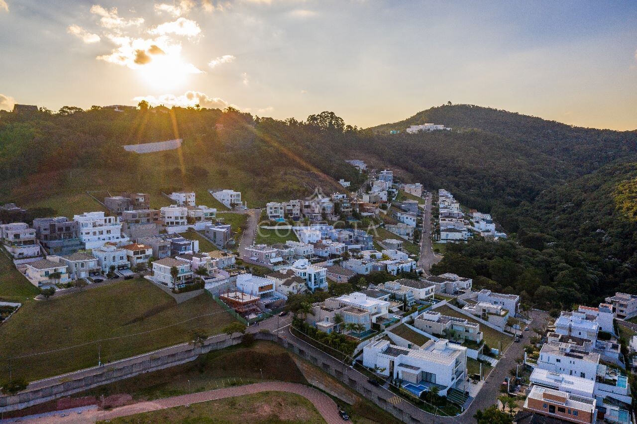 Casa à venda com 4 quartos, 500m² - Foto 8