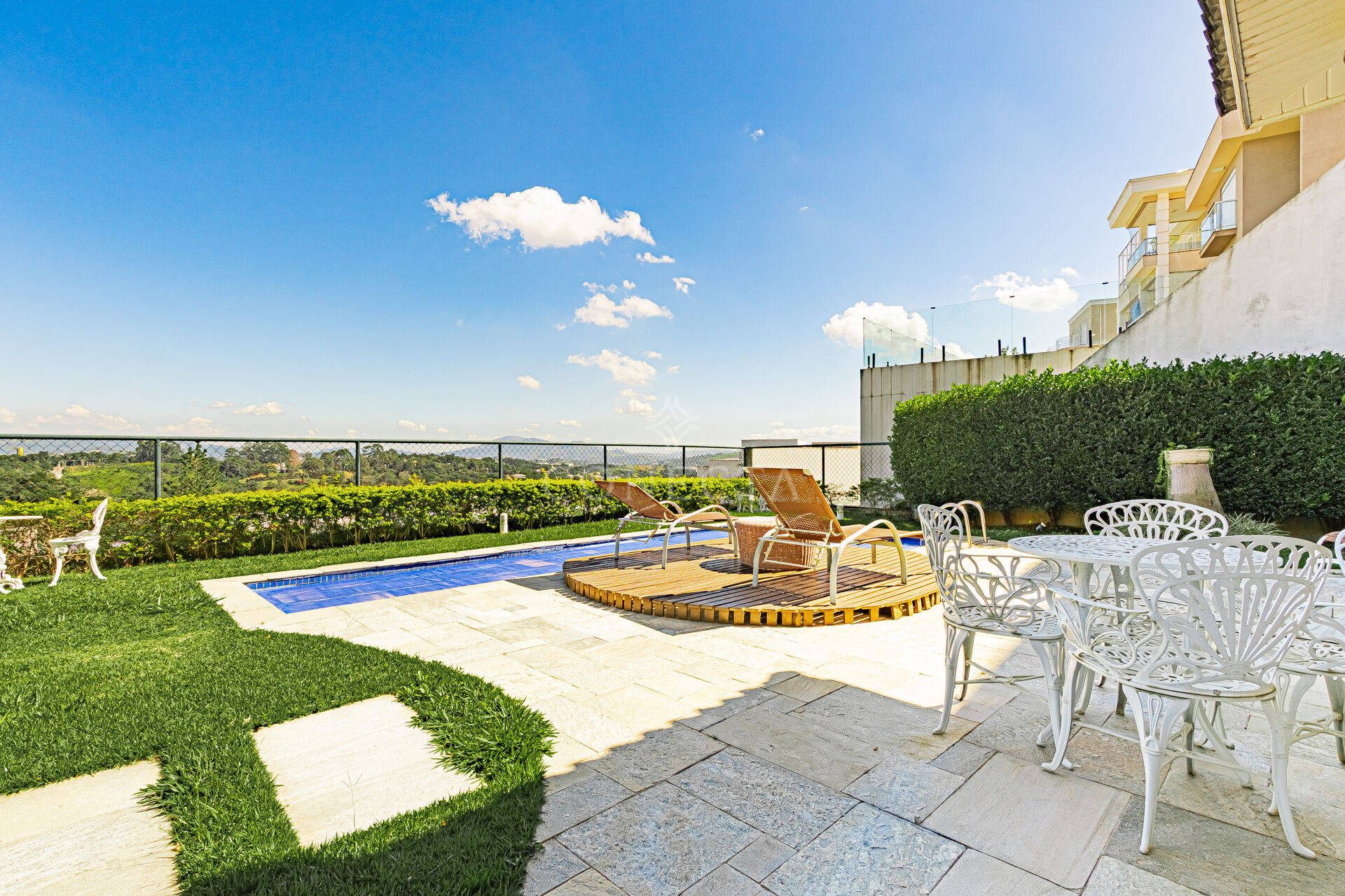Casa, 4 quartos, 350 m² - Foto 2