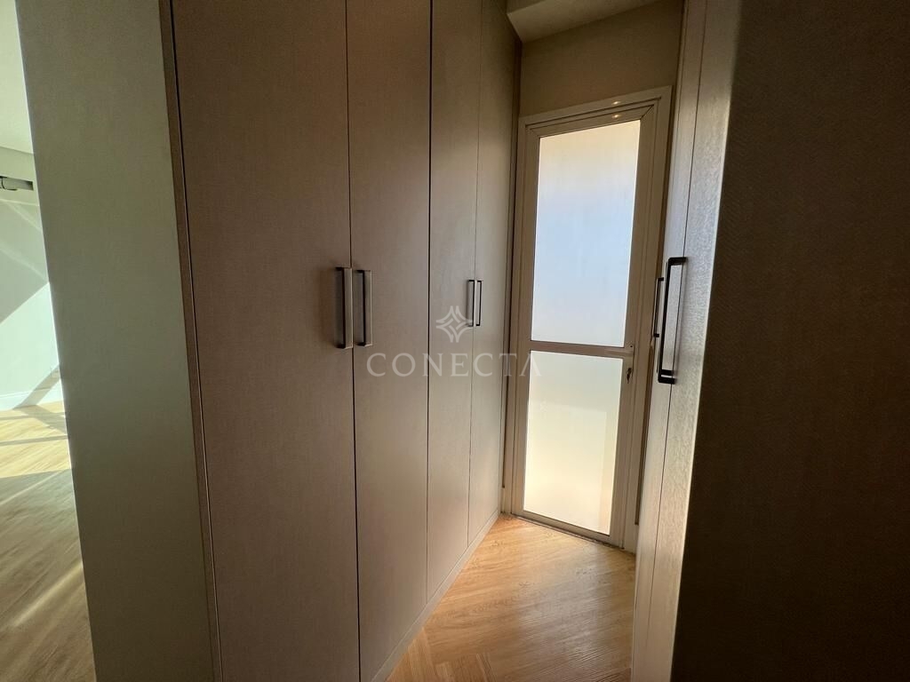 Apartamento para alugar com 3 quartos, 266m² - Foto 23