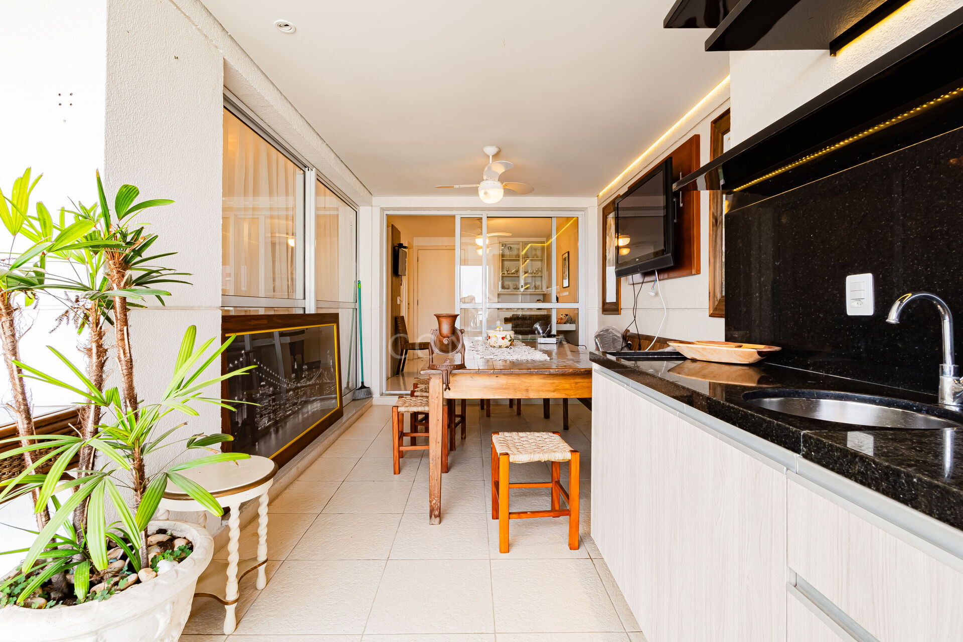 Apartamento, 3 quartos, 243 m² - Foto 13