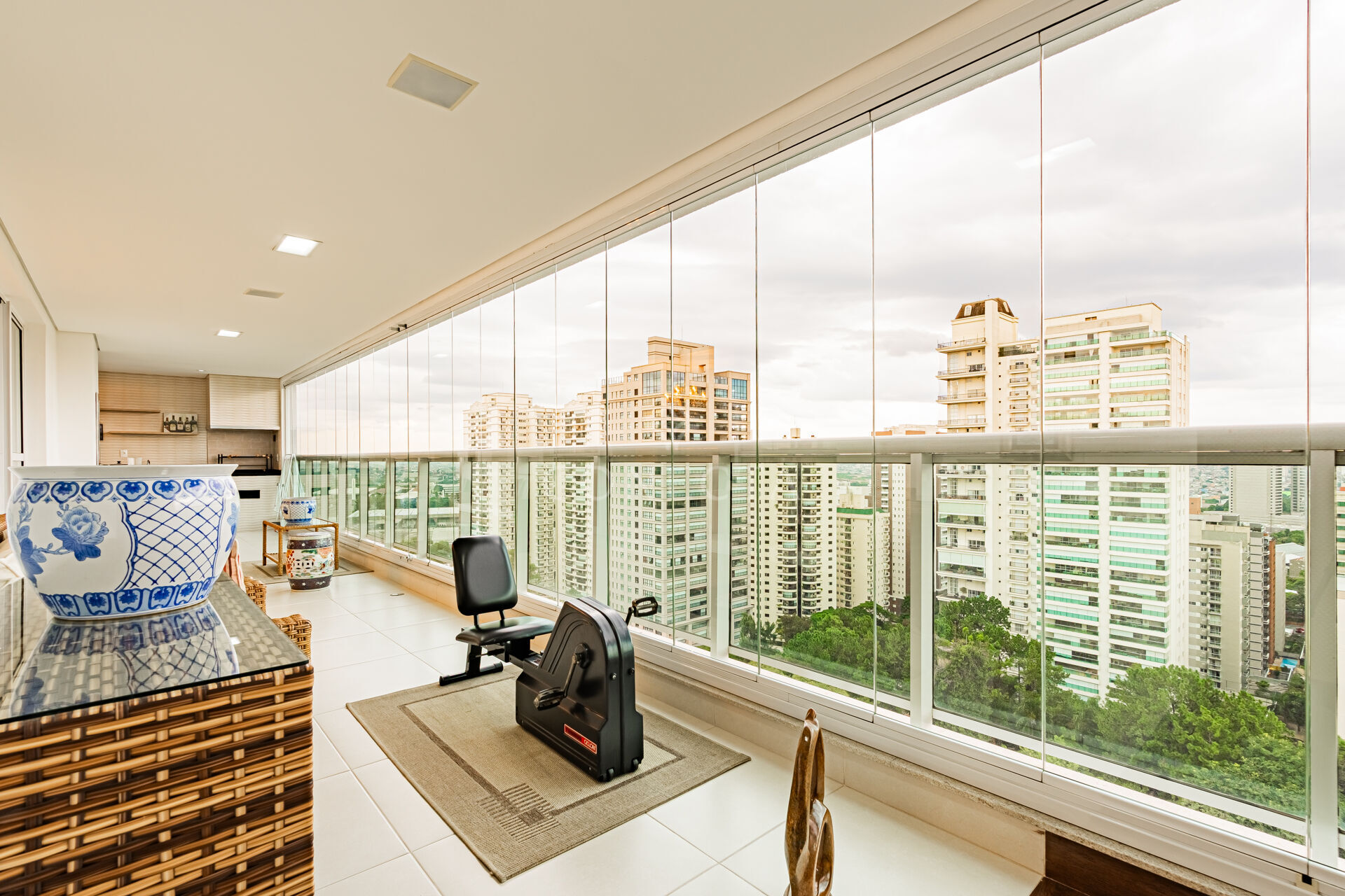 Apartamento, 3 quartos, 243 m² - Foto 4