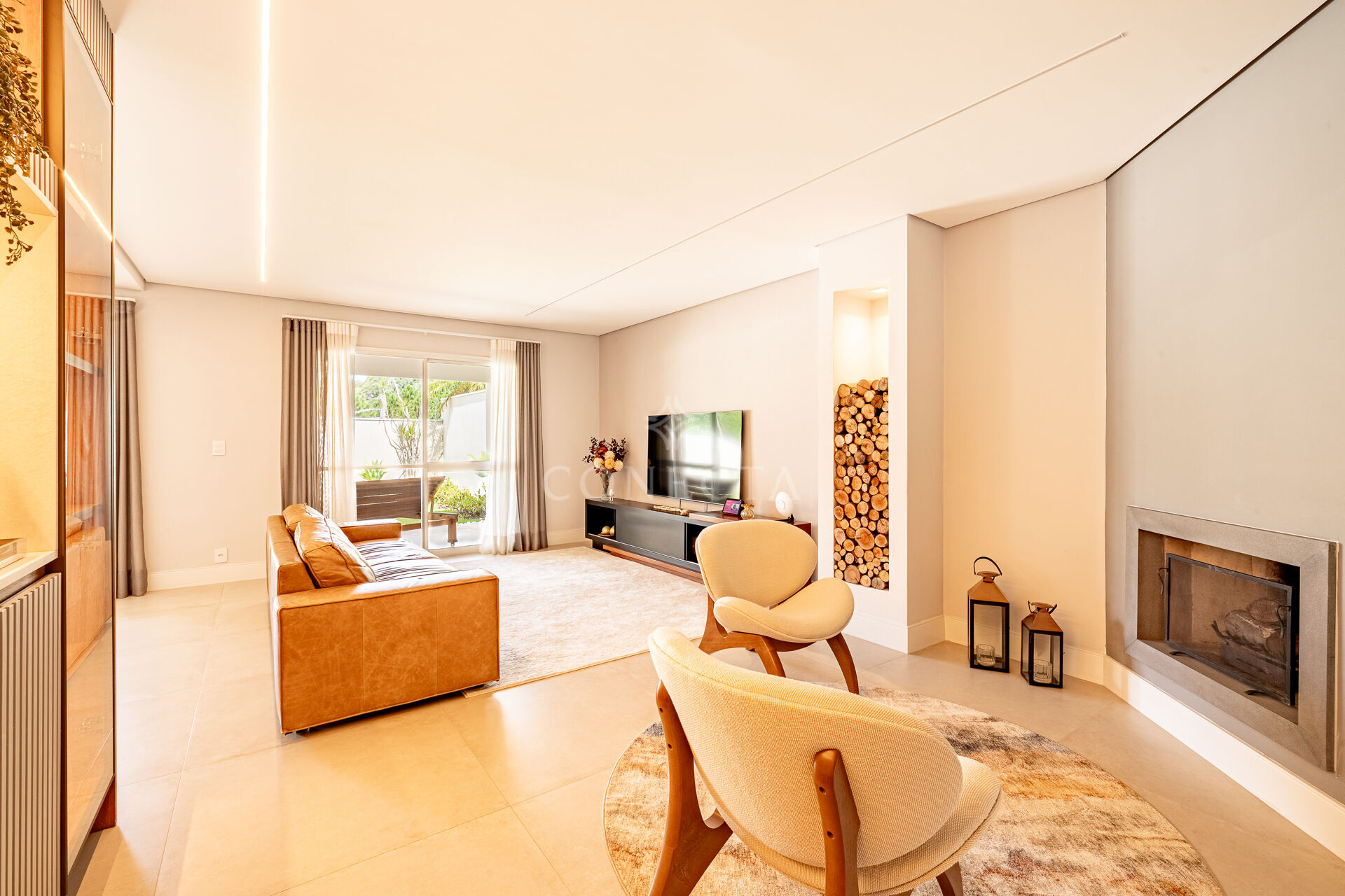 Casa à venda com 3 quartos, 237m² - Foto 3