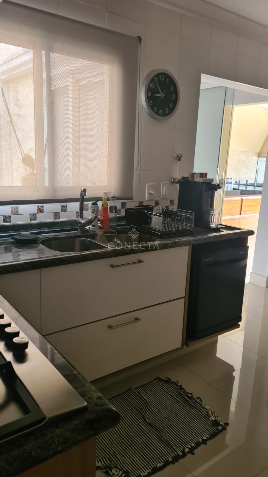 Casa à venda com 3 quartos, 237m² - Foto 8