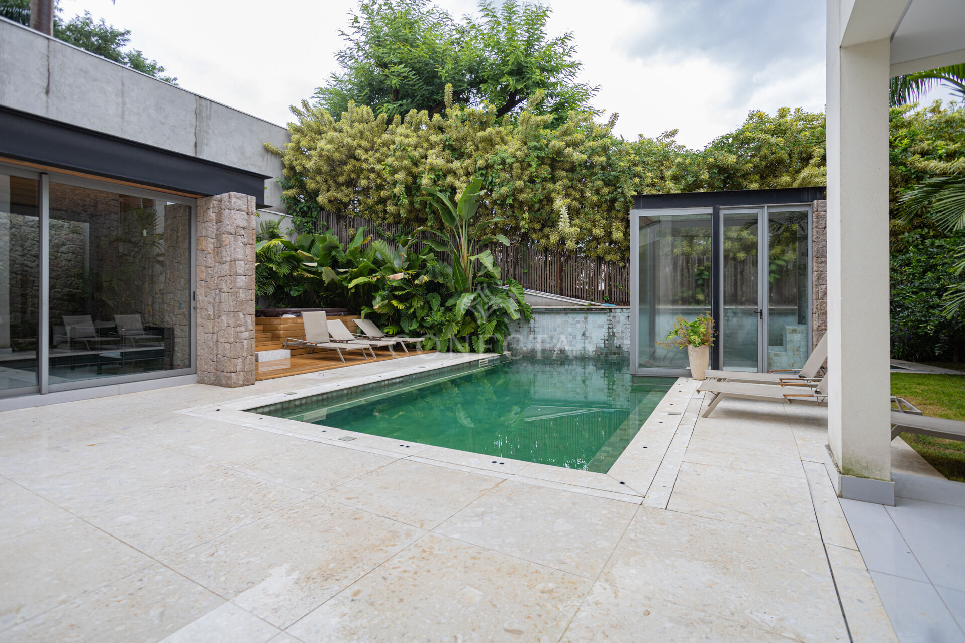 Casa, 4 quartos, 615 m² - Foto 22