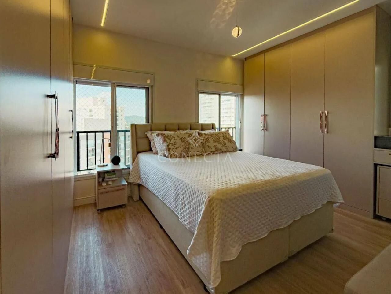 Apartamento à venda com 3 quartos, 106m² - Foto 7