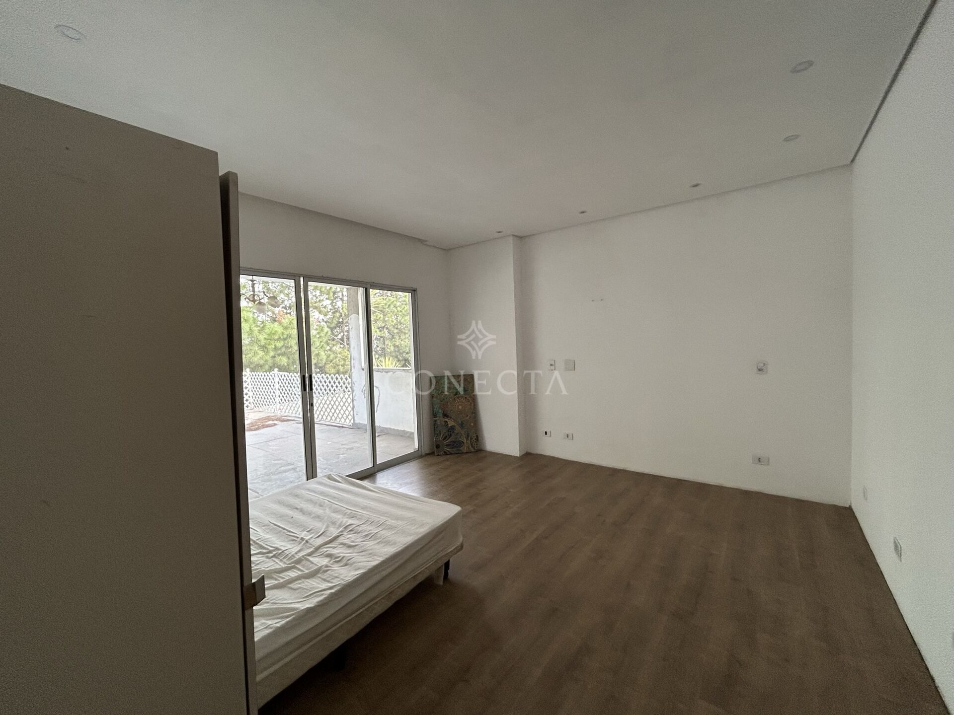 Casa à venda com 3 quartos, 319m² - Foto 13