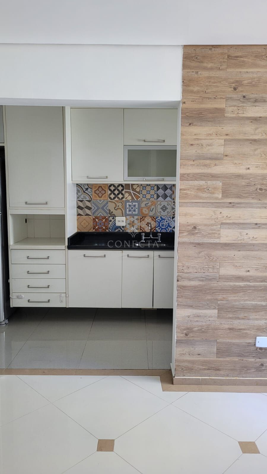 Apartamento à venda com 2 quartos, 66m² - Foto 2