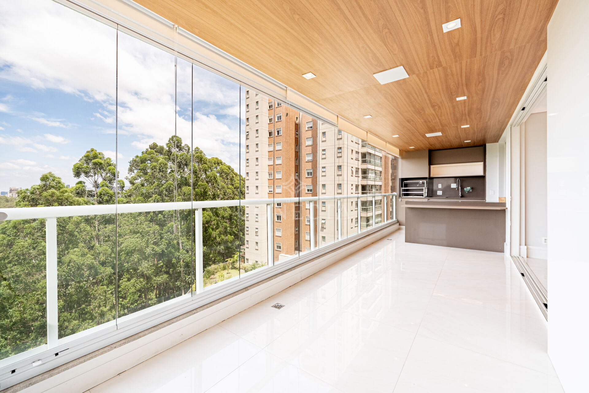 Apartamento, 3 quartos, 168 m² - Foto 2