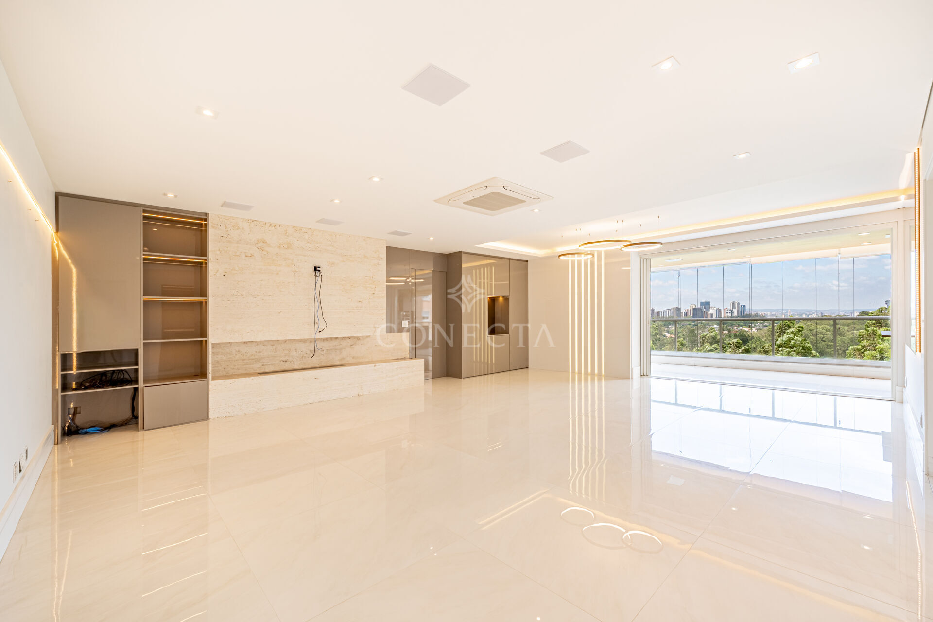 Apartamento, 3 quartos, 168 m² - Foto 1
