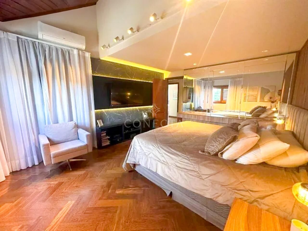 Casa, 4 quartos, 450 m² - Foto 18