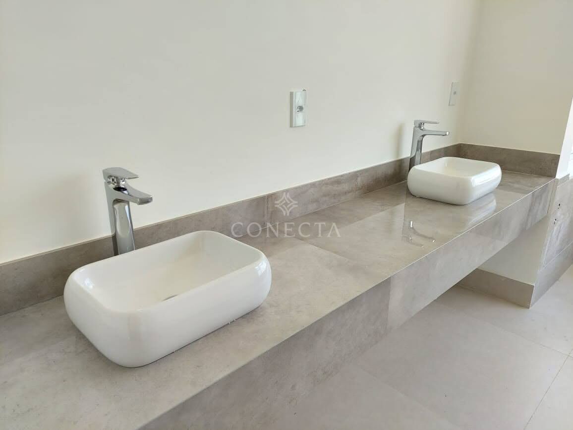 Casa, 4 quartos, 350 m² - Foto 27