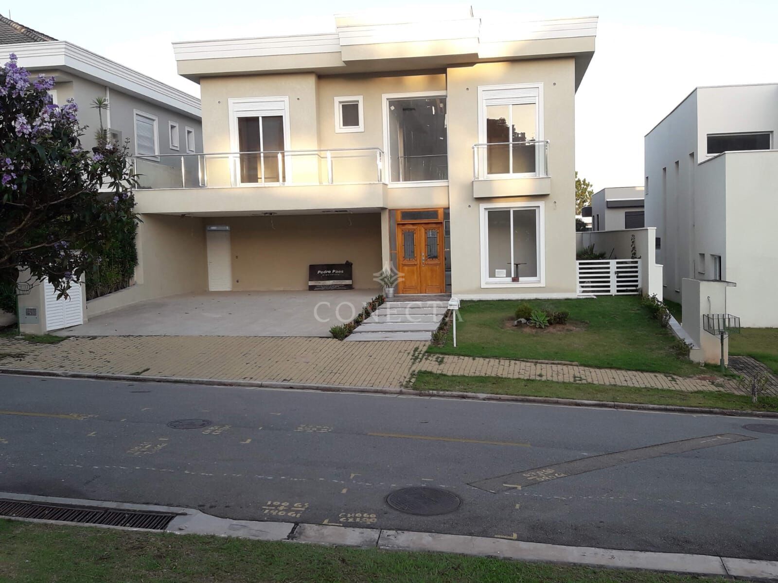 Casa, 4 quartos, 350 m² - Foto 1