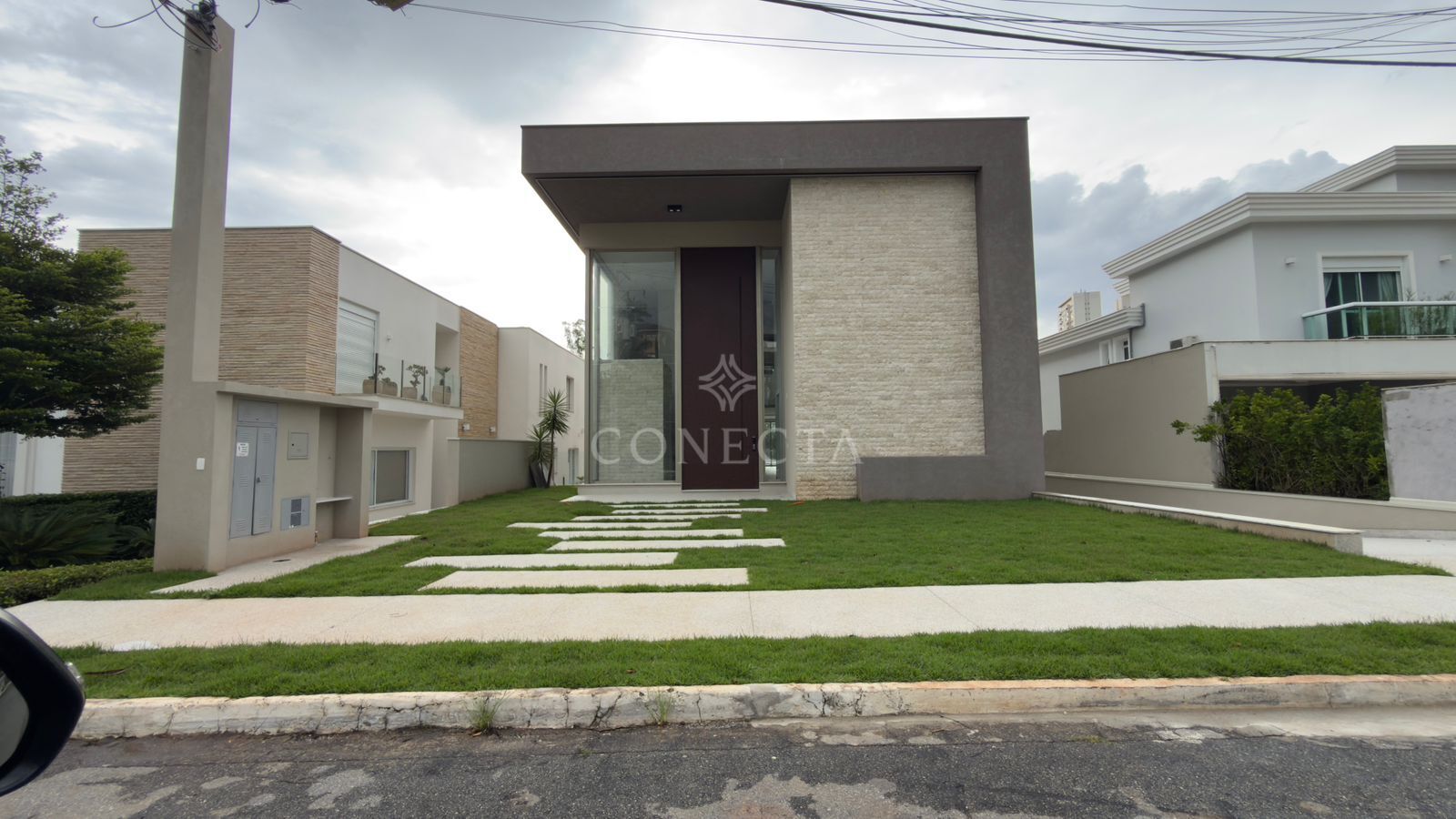 Casa, 4 quartos, 668 m² - Foto 1