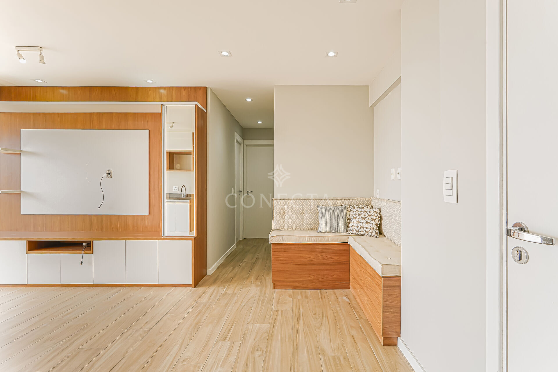 Apartamento à venda com 2 quartos, 55m² - Foto 3