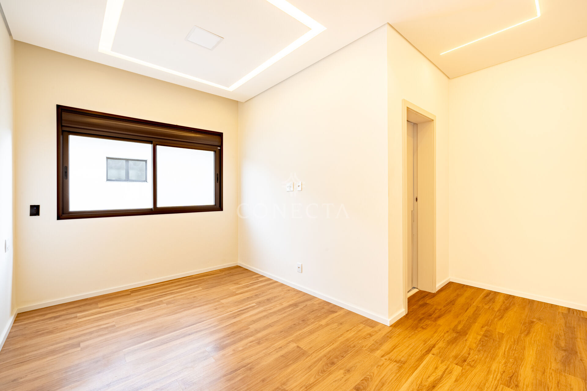 Casa à venda com 4 quartos, 330m² - Foto 45