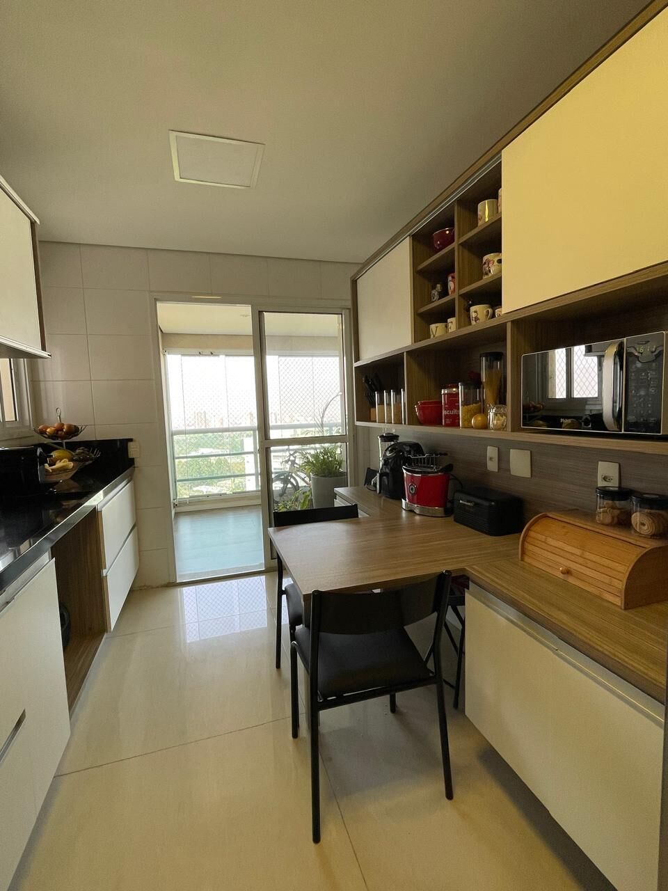 Apartamento à venda com 3 quartos, 202m² - Foto 10