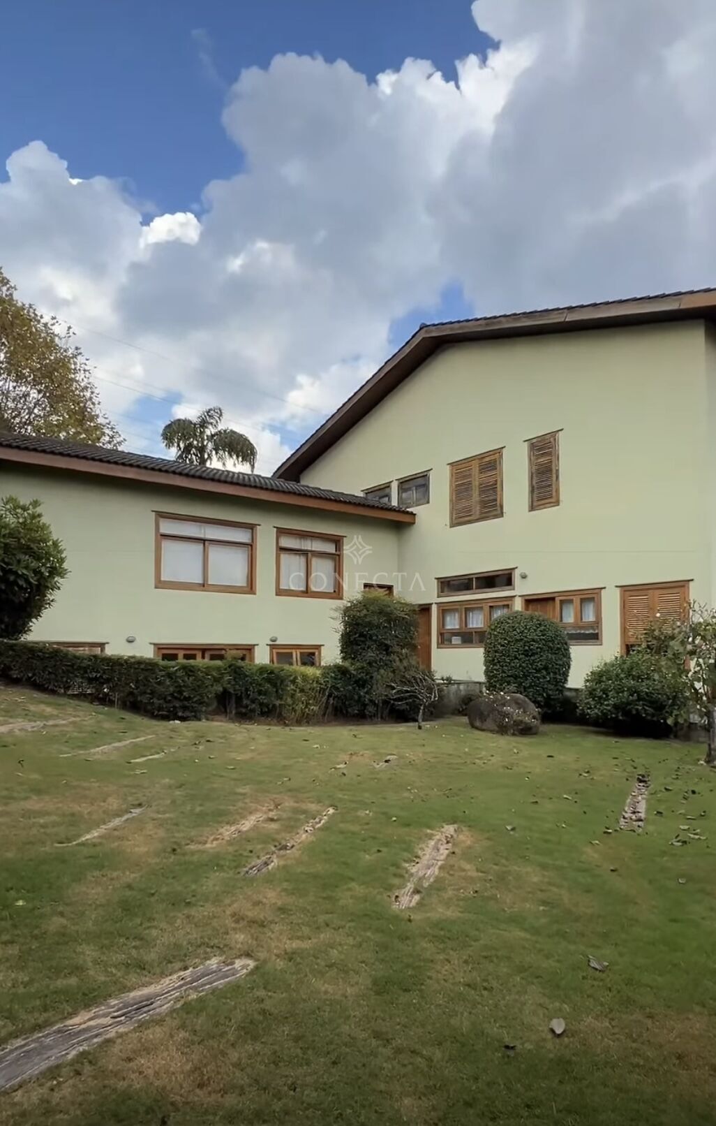 Casa à venda com 4 quartos, 760m² - Foto 4