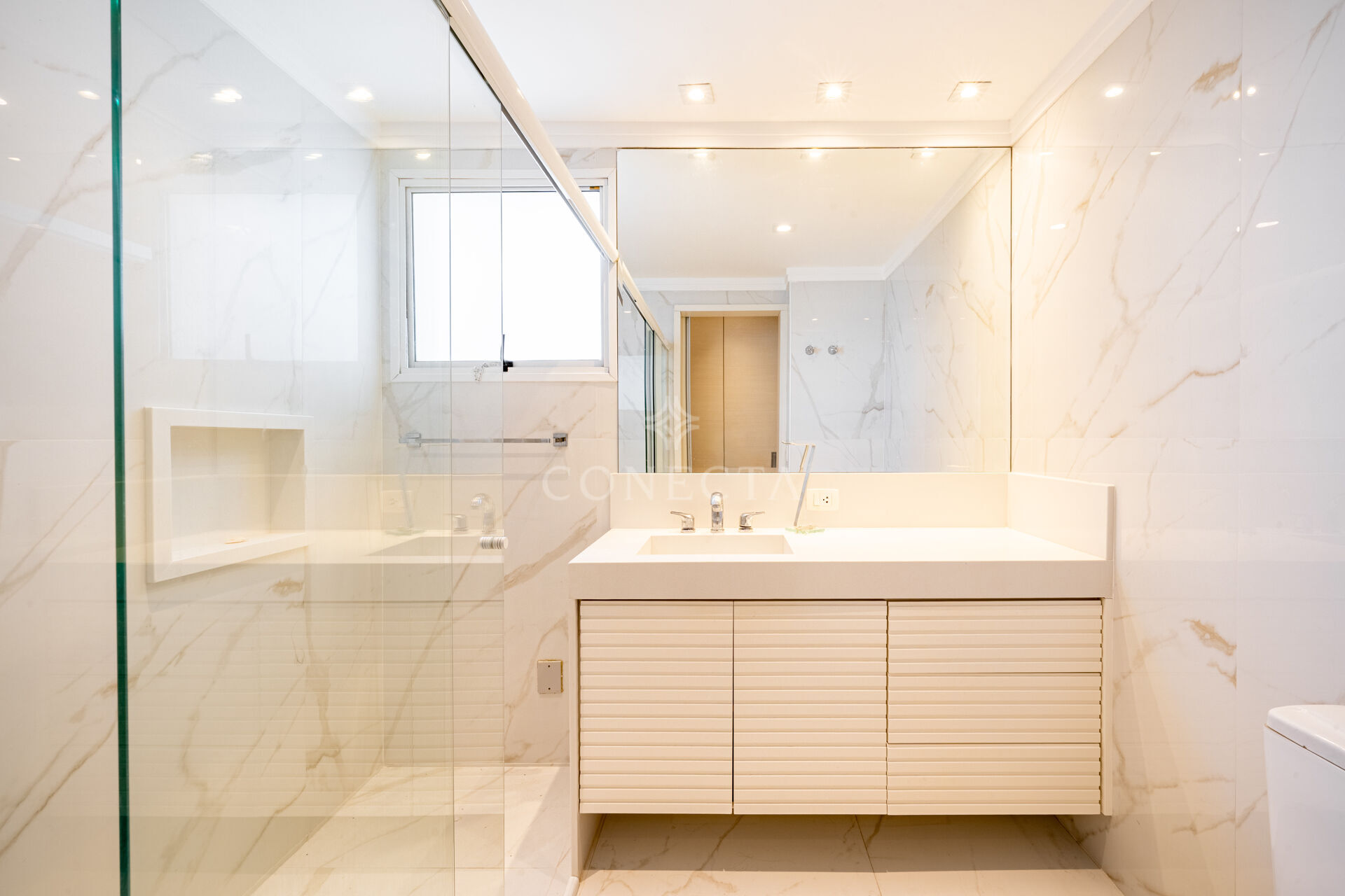 Apartamento à venda com 3 quartos, 170m² - Foto 27