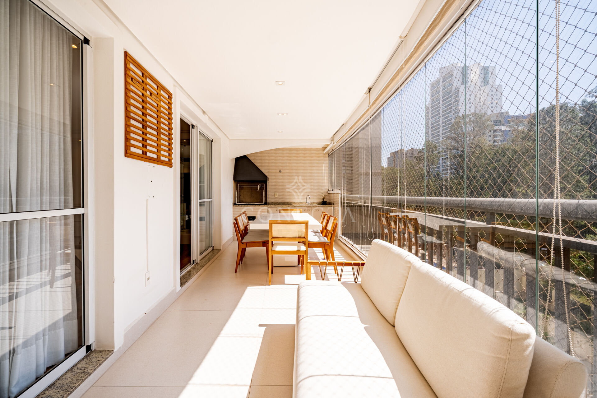 Apartamento à venda com 3 quartos, 170m² - Foto 11