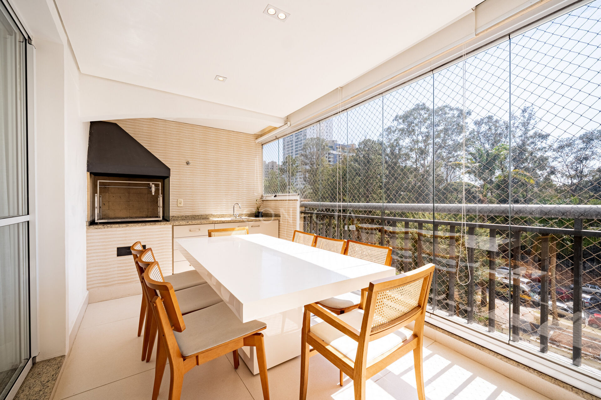Apartamento à venda com 3 quartos, 170m² - Foto 10