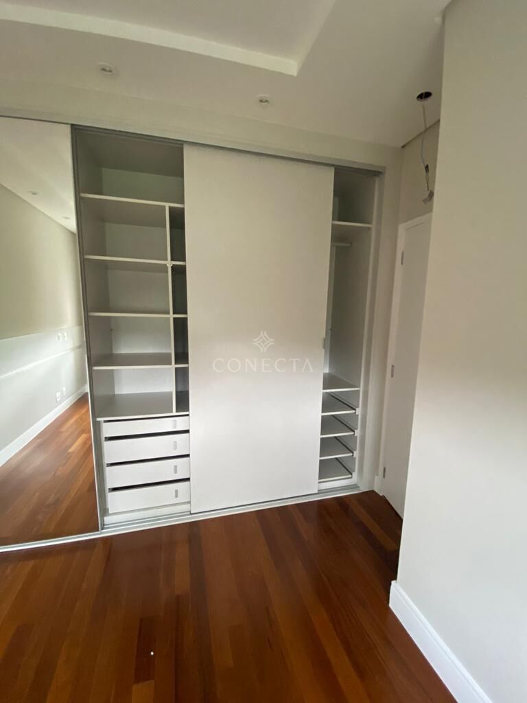Apartamento para alugar com 4 quartos, 367m² - Foto 12
