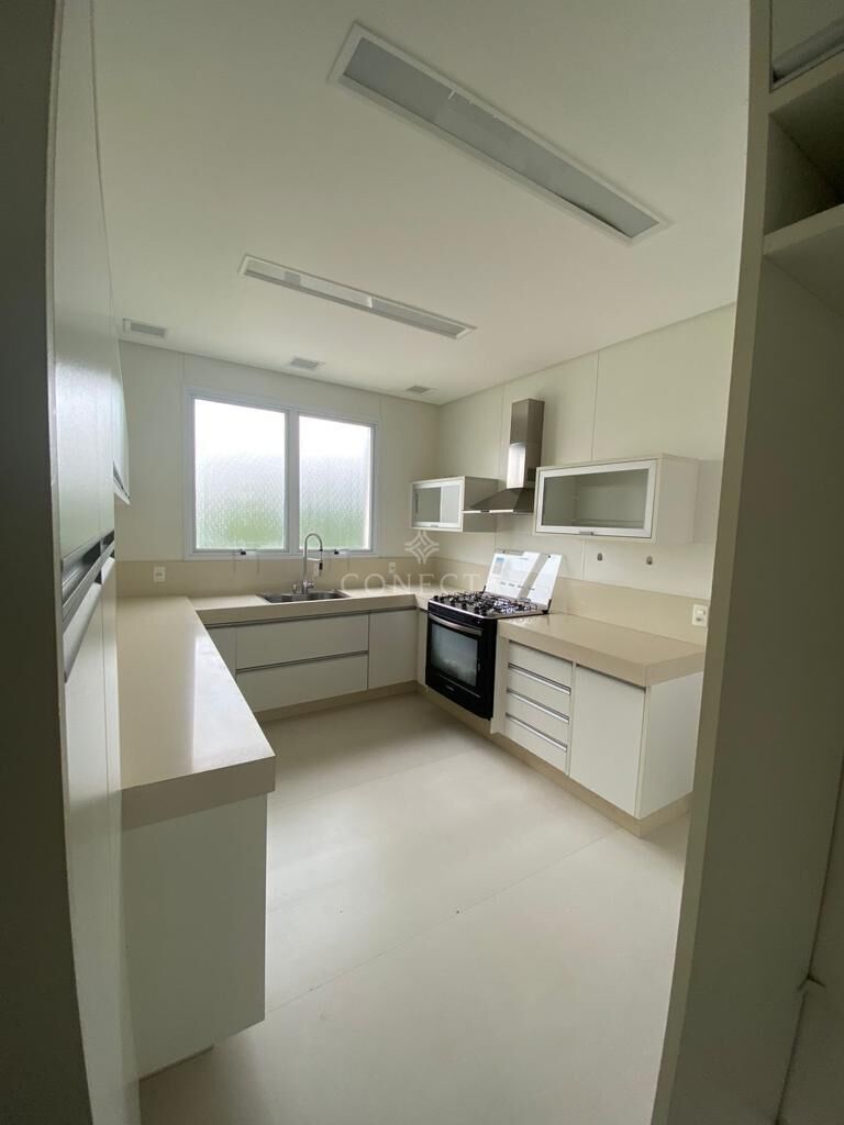Apartamento para alugar com 4 quartos, 367m² - Foto 8