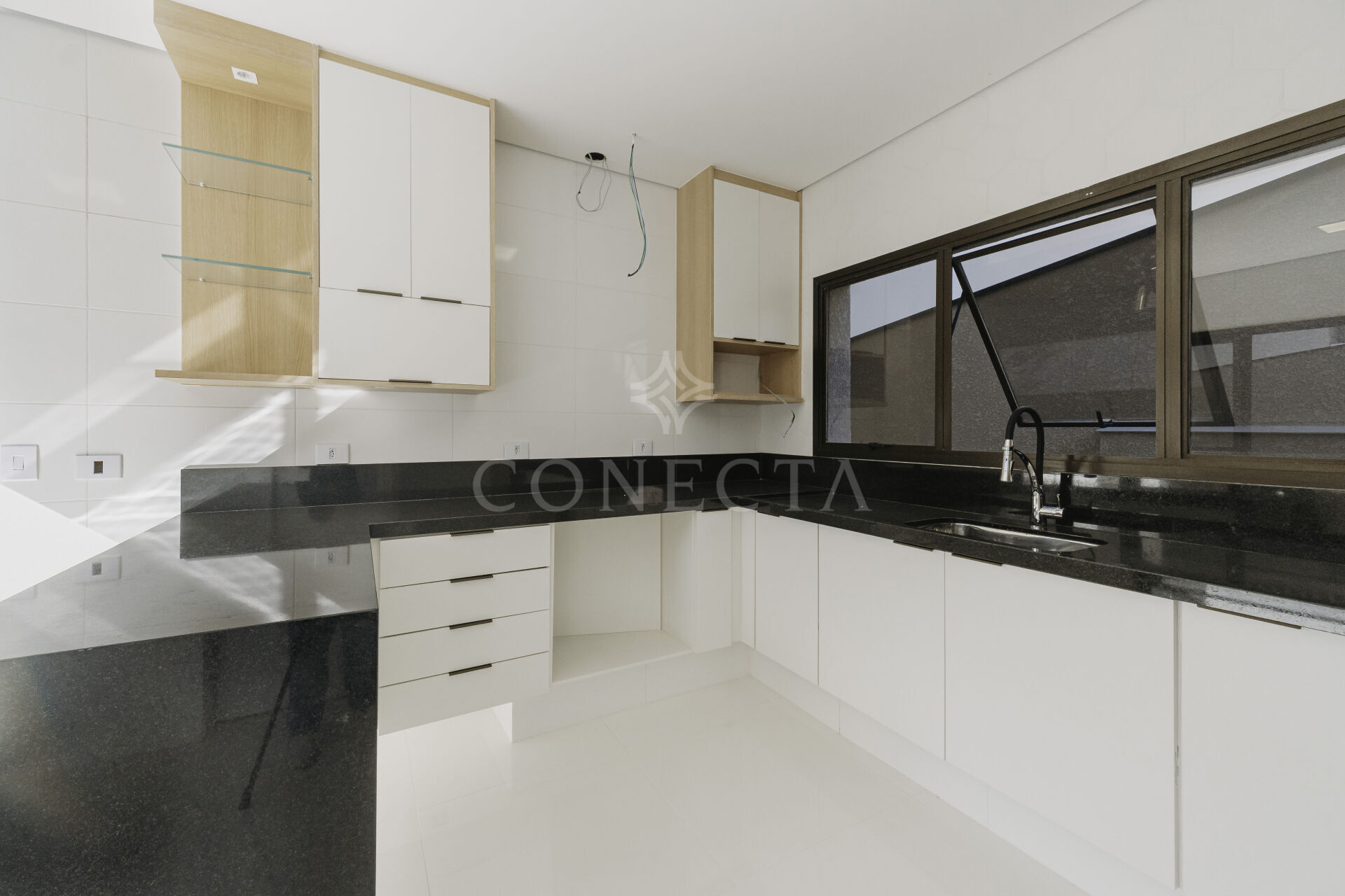 Casa, 4 quartos, 330 m² - Foto 10